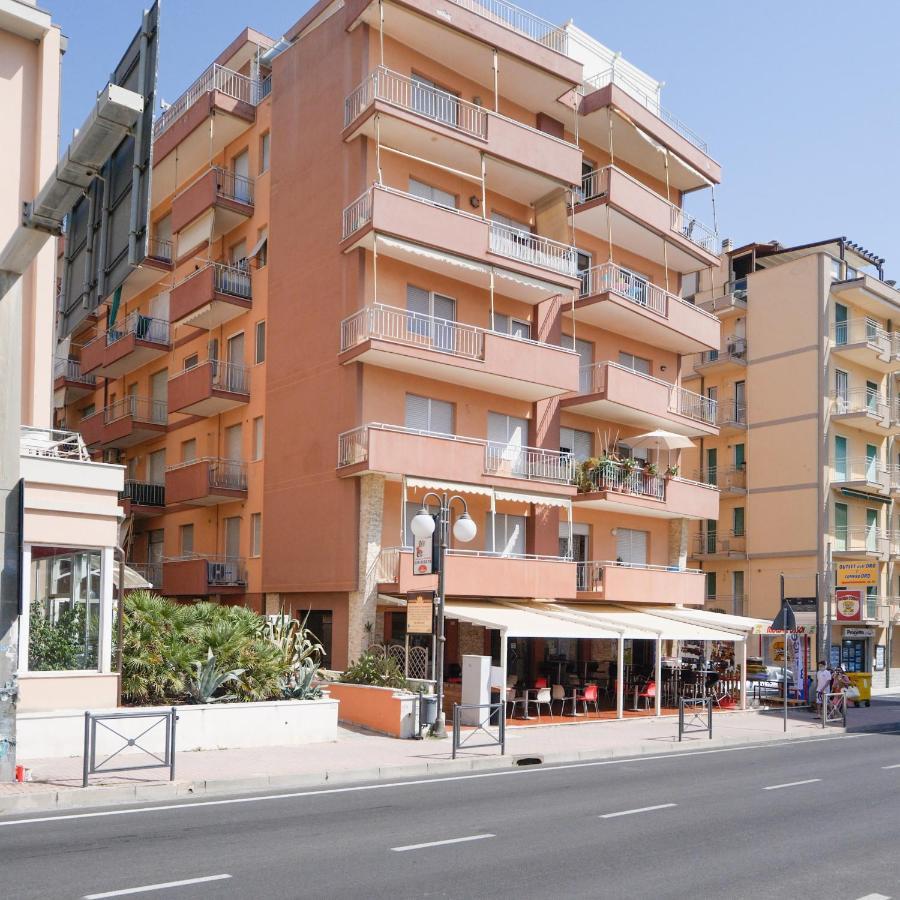 פייטרה ליגורה Babyaccommodation Family Panoramic II מראה חיצוני תמונה